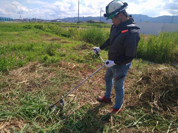 奈良市で草刈り